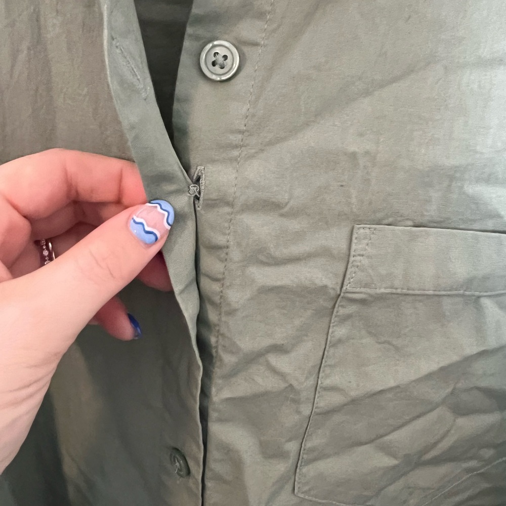 Oversized button down - Picture 3 of 3